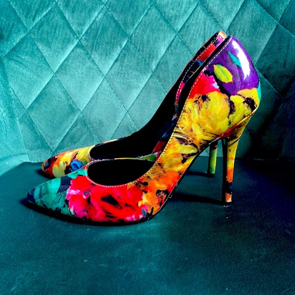 Steve Madden colourful stiletto heels - size 7.5 - Picture 2 of 2
